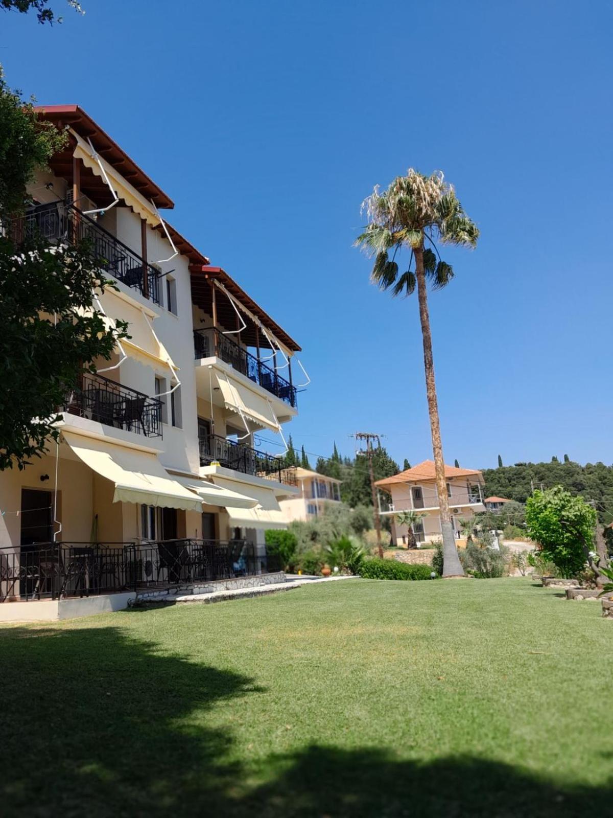 Aggeliki Apartments Nikiana Exteriör bild