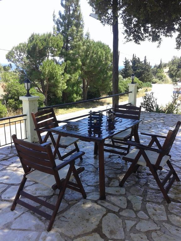 Aggeliki Apartments Nikiana Rum bild