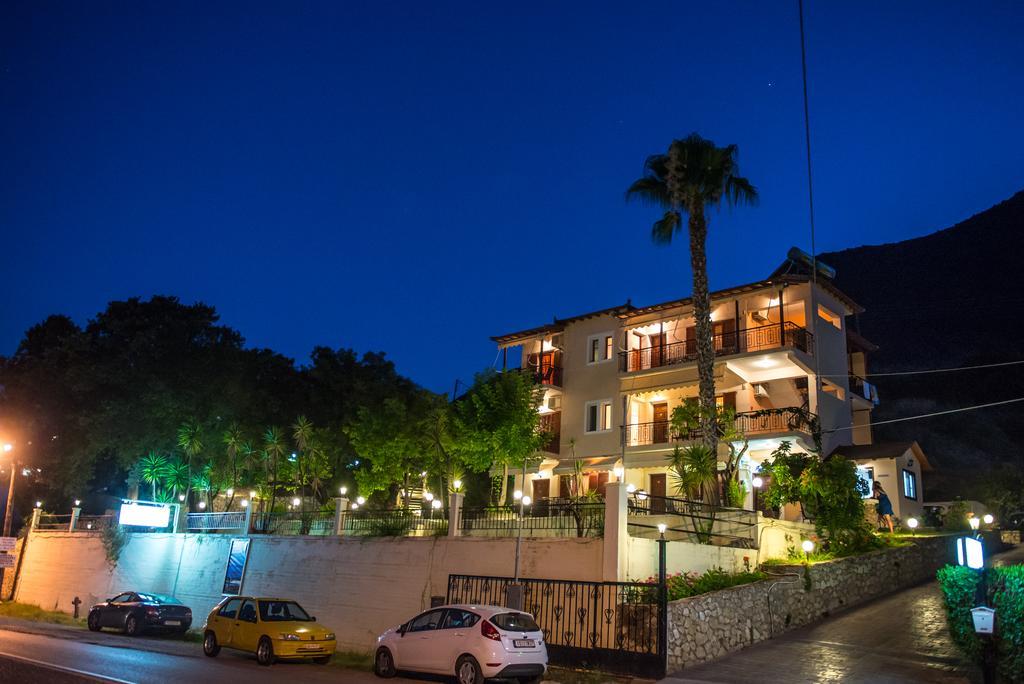Aggeliki Apartments Nikiana Exteriör bild
